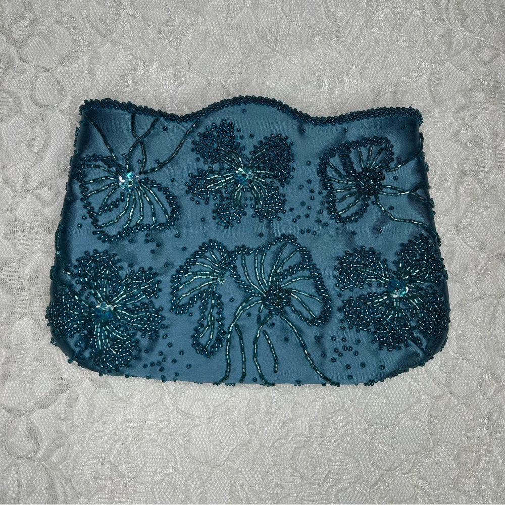 Valerie Stevens Teal Beaded Floral Clutch